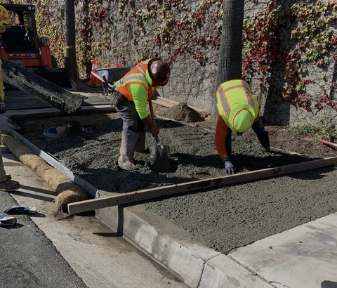 Route 55 / Hoag Hospital Retaining Wall & RCP Pipe Repair